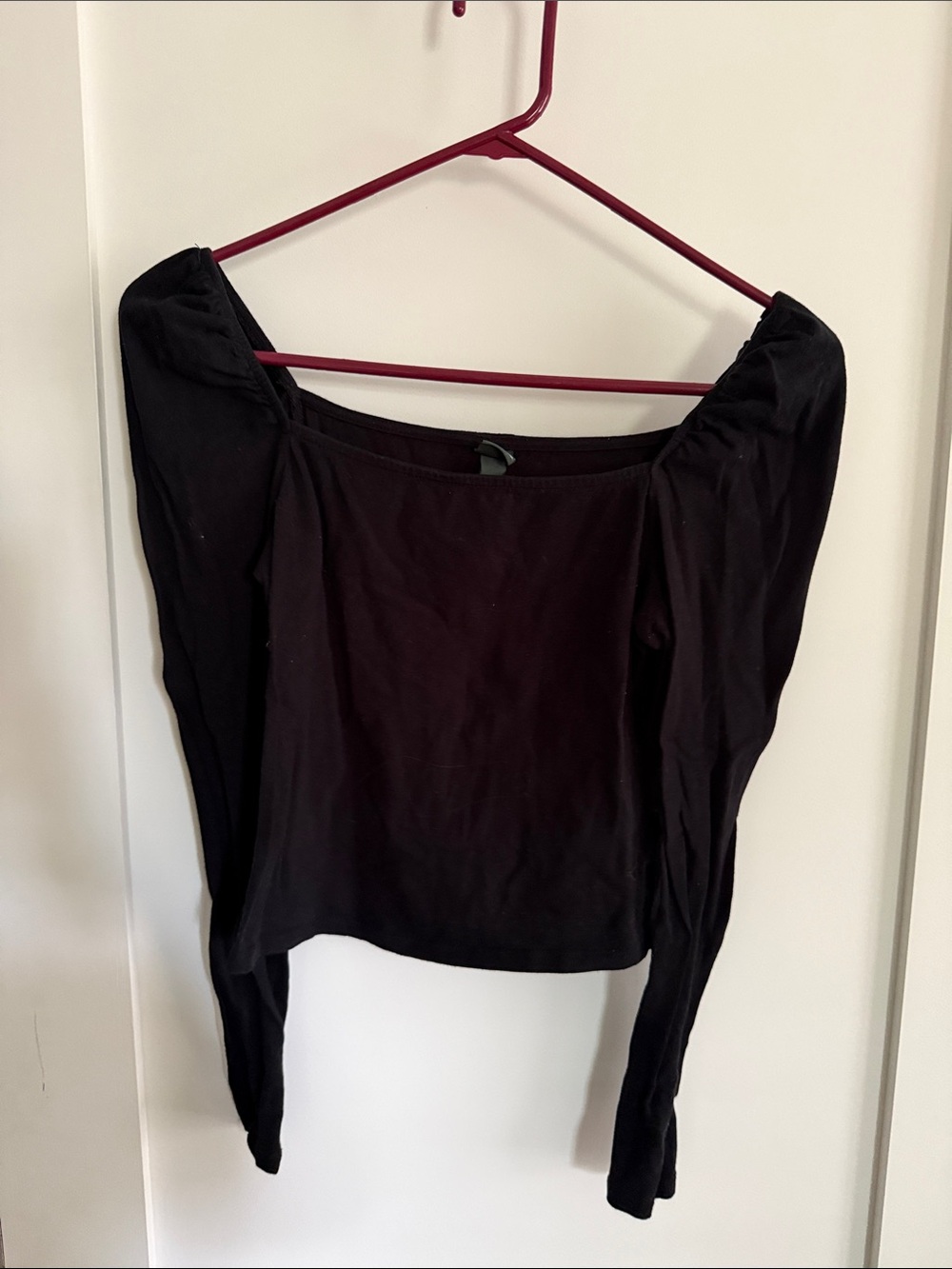 square neck long sleeve